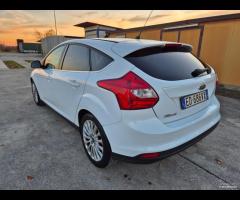 Ford Focus 1.6 TDCi 115 CV Titanium - 9