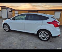 Ford Focus 1.6 TDCi 115 CV Titanium - 10
