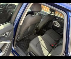 Audi Q3 35 TDI S tronic Business Advanced 12/2022 - 22