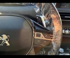 Peugeot 3008 -1.2 Benzina 130 cv-Unico Proprietari - 20