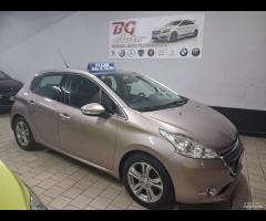 Peugeot 208 1.4 HDi 68 CV 5 porte Allure unico pro - 10
