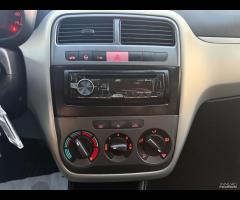 Fiat Grande Punto 1.3 MJT 75 CV 5 porte Active - 17