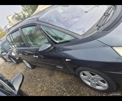 Renault Espace 2.2 16V dCi Initiale
