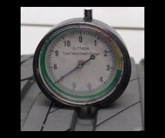 2 GOMME 215 50 18 BRIGESTONE A61573