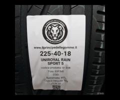 2 GOMME 225 40 18 UNIROYAL A61508