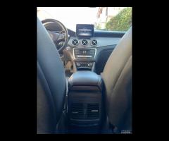 Mercedes-benz GLA 200 d Automatic Premium - 18