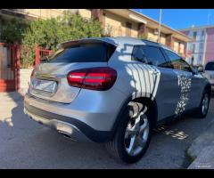 Mercedes-benz GLA 200 d Automatic Premium - 20