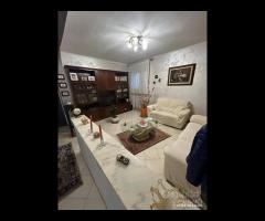 Appartamento ristrutturato con garage ad Acireale