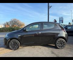 Lancia Ypsilon 1.0 FireFly 5 porte Hybrid Gold - 7