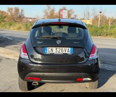 Lancia Ypsilon 1.0 FireFly 5 porte Hybrid Gold - 11