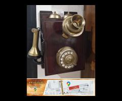 Codice: 263975 TELEFONO DA PARETE IN LEGNO E OTTO