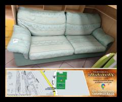 Codice: 3556 DIVANO N.2 POSTI COLORI VERDE ACQUA