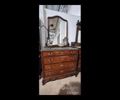 Codice: 261580 ANTICO COMO' IN LEGNO MASSELLO CON