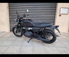 SOTTOCOSTO - Brixton Cromwell 1200 ABS Nera -