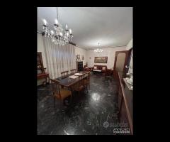 Casa singola su due livelli a Riposto / Altarello