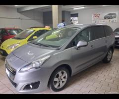 Peugeot 5008 1.6 hdi unico prop 7 posti 2015