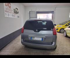 Peugeot 5008 1.6 hdi unico prop 7 posti 2015 - 8