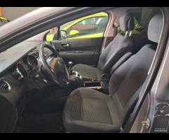 Peugeot 5008 1.6 hdi unico prop 7 posti 2015 - 17