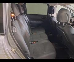 Peugeot 5008 1.6 hdi unico prop 7 posti 2015 - 18