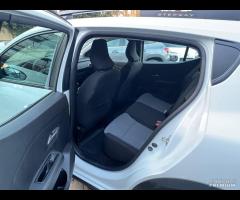 Sandero Stepway 1.0 tce Extreme Up Eco-g 100cv - 12