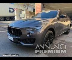 Maserati Levante V6 Diesel Granlusso Trofeo AWD