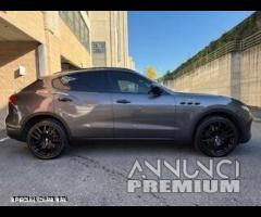 Maserati Levante V6 Diesel Granlusso Trofeo AWD
