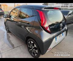 Toyota Aygo 1.0 VVT-i 72 CV 5 porte x-play