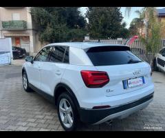 Audi Q2 TDI Stronic Identity Black