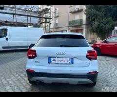 Audi Q2 TDI Stronic Identity Black