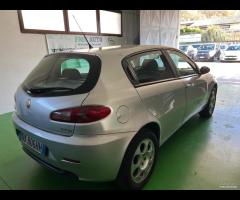 Alfa Romeo 147 1.9 JTD (120) 5 porte Moving - 6