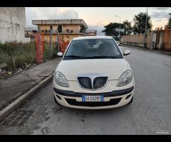 Lancia Ypsilon 1.2 Argento anno 2005