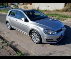 Volkswagen Golf 1.6 TDI 5p. Highline BlueMotion