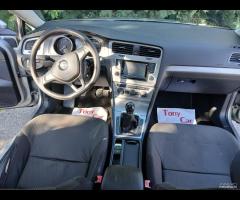 Volkswagen Golf 1.6 TDI 5p. Highline BlueMotion - 10
