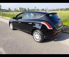 Lancia Delta 1.6 MJT 120 cv DPF Platino - 8