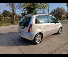 Lancia MUSA 1.3 Mjt 95 CV 5th Avenue anno 2011 - 7