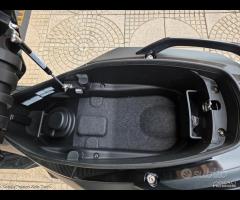 Sym Cruisym 300 ABS TCS E5+ Nero PROMO - 16