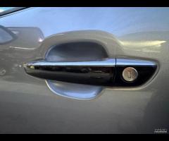 Citroen C3 HDi Shine Pack Tetto nero Retroc Keyles - 12