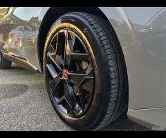 DS4 BlueHDi 130 aut. Performance Line+ Tetto Led a