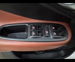 Fiat 500L 1.6 Multijet 105 CV Trekking Bicolore 16 - 10