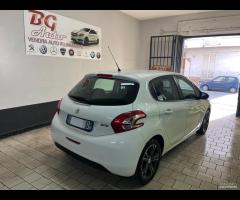 Peugeot 208 5p. GPL scadenza 2035