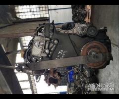 Motore RENAULT k9k j7 1.5 DCI