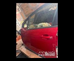 Porta peugeot 2008 del 2017