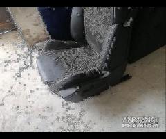 Porte citroen c5 2012