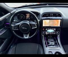 Jaguar XE 2.0 D Turbo aut. R-Sport - 15