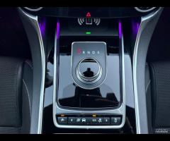 Jaguar XE 2.0 D Turbo aut. R-Sport - 17