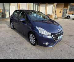 Peugeot 208 1.4 VTi 95 CV 5p - Neopatentati