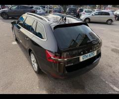 Skoda Superb 2.0 TDI 150 CV SCR DSG Wagon - 8