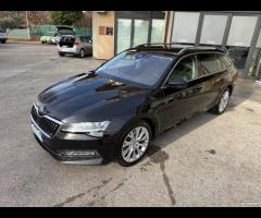 Skoda Superb 2.0 TDI 150 CV SCR DSG Wagon - 14
