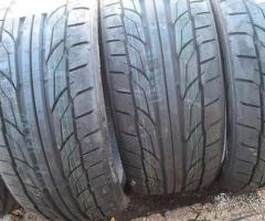 Gomme pneumatici nuovi 235 30 20 nitto