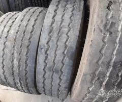 245/70/17.5 Pirelli